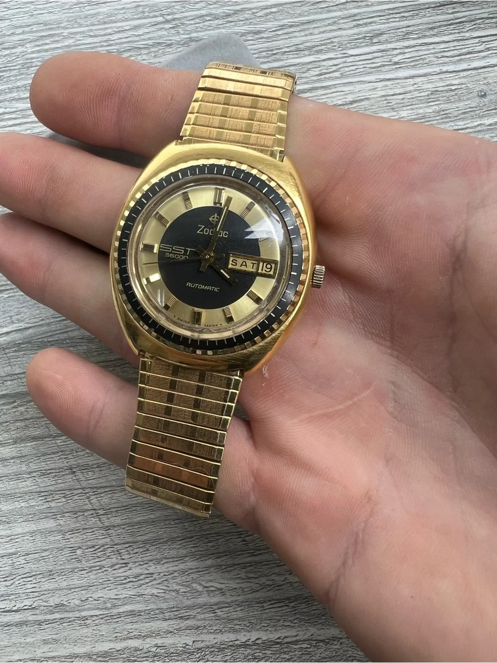 Zodiac SST 36000 Gold-Tone Men's Automatic Watch with Black Dial Ring